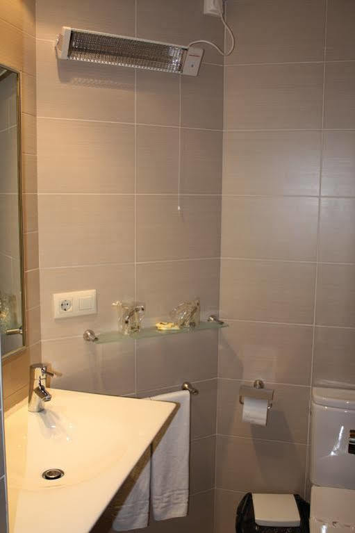 Hotel Vilagarcia فيلاغارثيا دي أروزا المظهر الخارجي الصورة