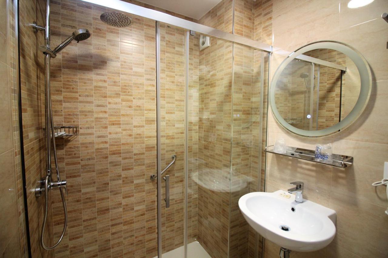 Hotel Vilagarcia فيلاغارثيا دي أروزا المظهر الخارجي الصورة